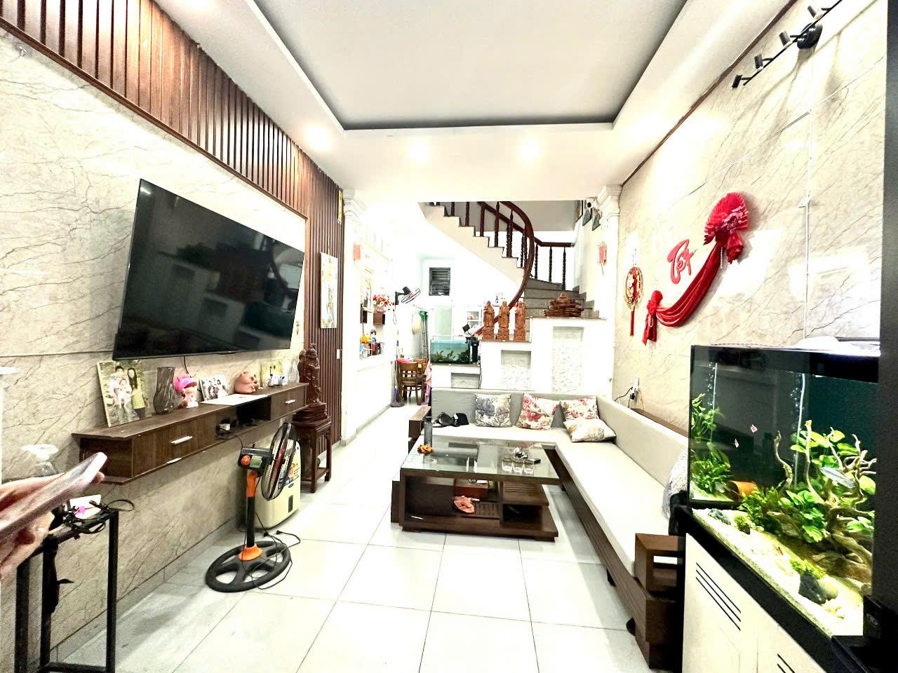 Bán nhà Hào Khê - Quán Nam, 44m 3 tầng, sân cổng riêng, giá 2.28 tỉ - Ảnh chính
