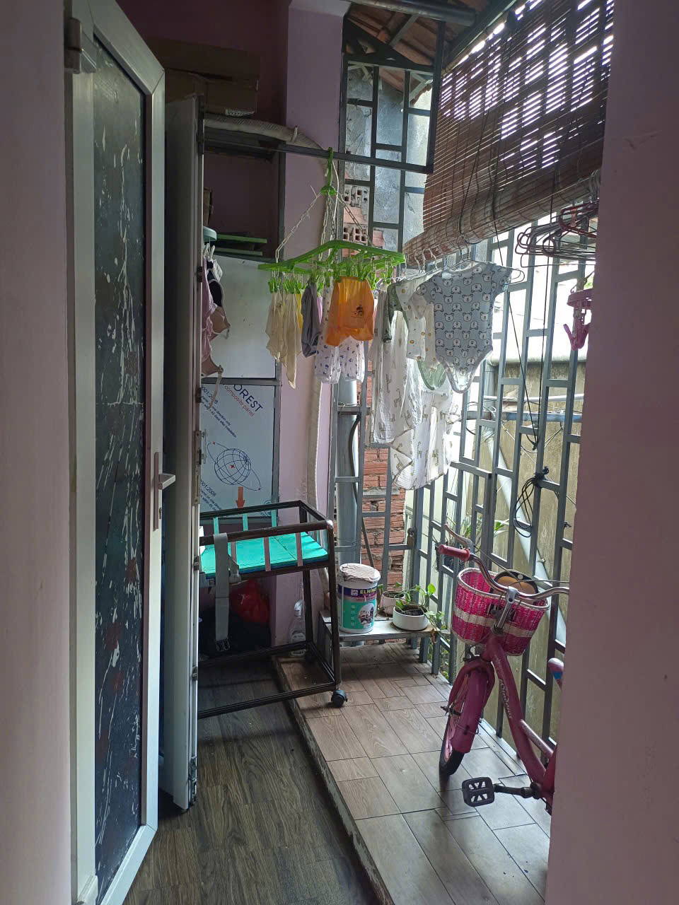 BÁN GẤP : Lũy Bán Bích  2.15 tỷ Tân Phú Hồ Chí Minh -2PN, 1WC, và 2 tầng, không gian này khá thoáng - Ảnh 1