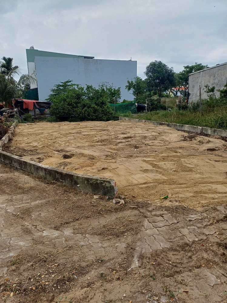 Chính chủ cần bán nhanh lô đất biển Tân Trà, quận Ngũ Hành Sơn. Lh 0905233234 - Ảnh chính