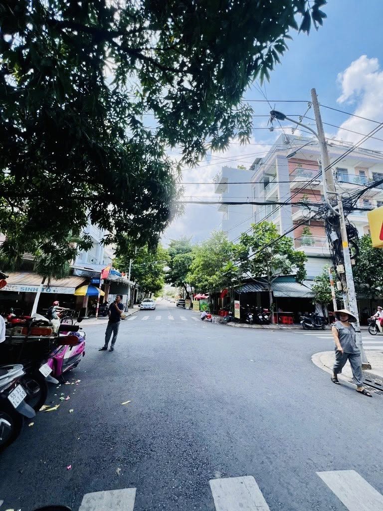 SIÊU PHẨM MTKD LÔ GÓC - 124M NGANG HƠN 8 - DOANH THU 200TR NHỈNH 9 - Ảnh 3