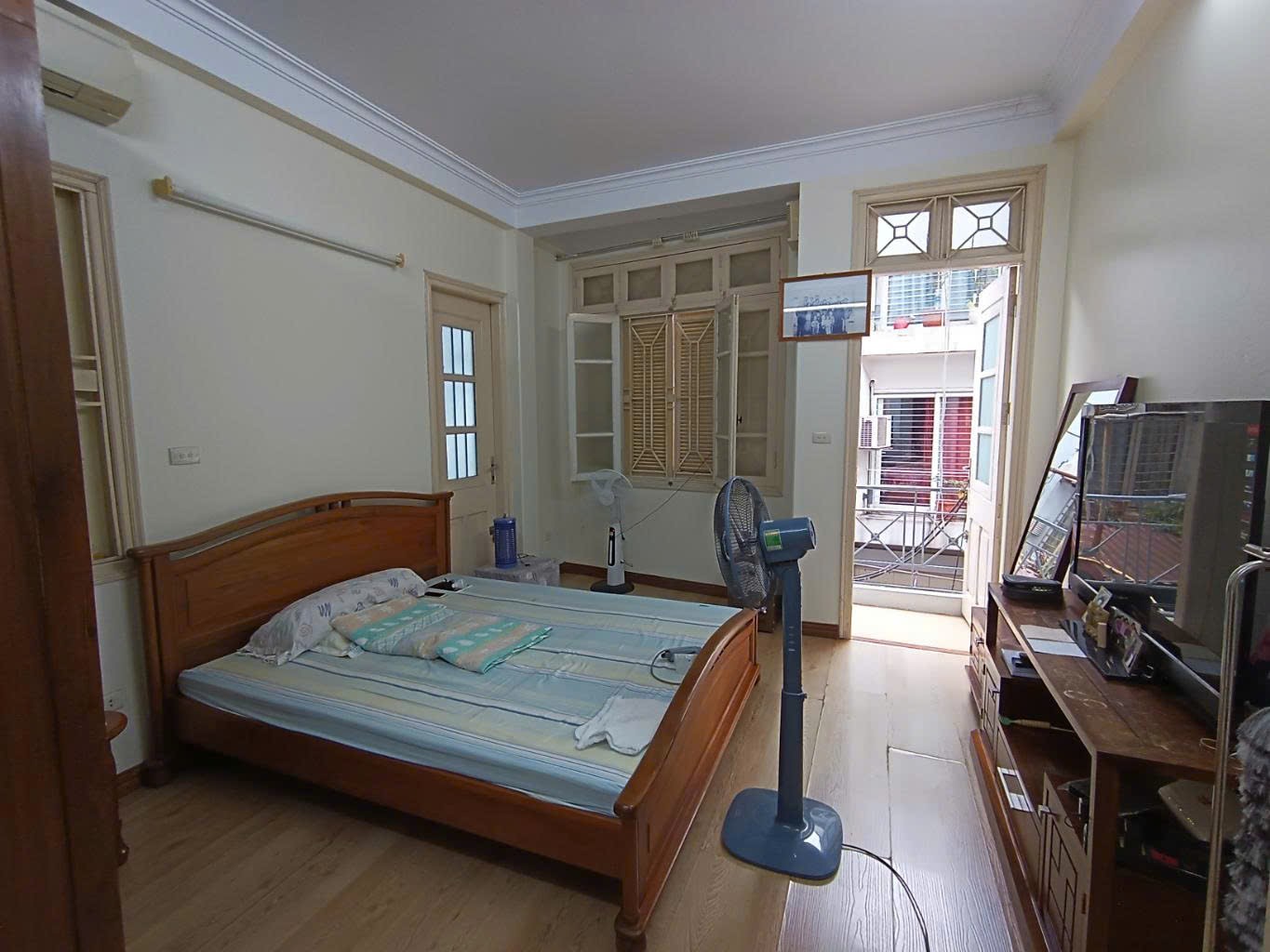 Bán nhà siêu phẩm Tây Hồ, dân xây kiên cố, 4 tầng đẹp bề thế - Ảnh 3