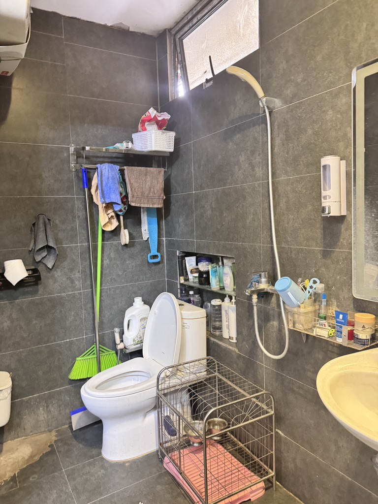 BÁN CĂN HỘ TẬP THỂ TẦNG 1 – VÕ THỊ SÁU – 150M² – Ô TÔ ĐỖ CỬA – GIÁ NHỈNH 6 TỶ - Ảnh 4