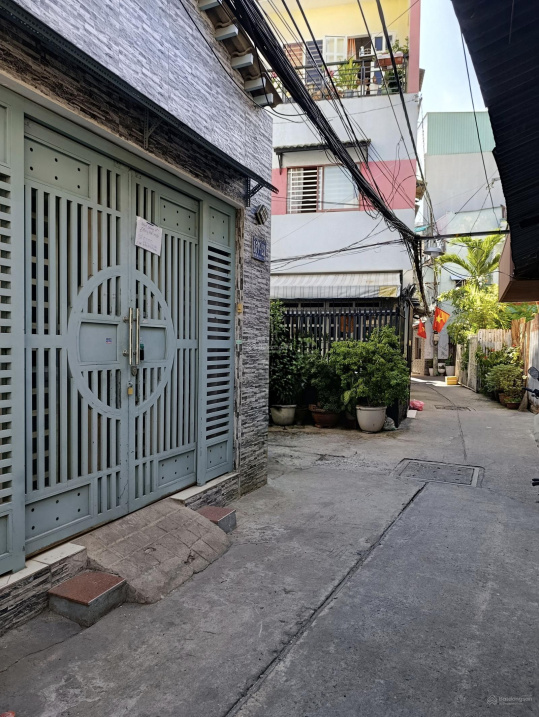 NHÀ ĐẸP HẺM THÔNG THOÁNG 50M2, 5PN, 3 TẦNG DƯƠNG BÁ TRẠC P.1 QUẬN 8, GIÁ CHỈ 4.5 TỶ - Ảnh chính