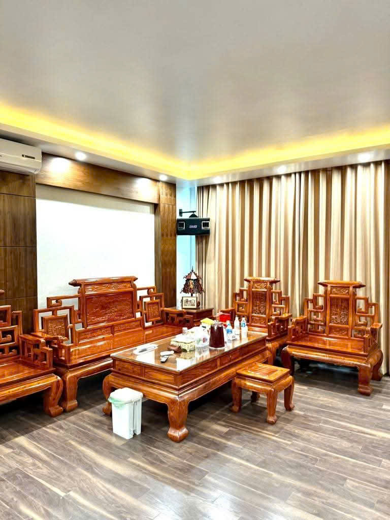 BÁN NHÀ HOÀNG QUỐC VIỆT, PHÂN LÔ, ÔTÔ TRÁNH, KINH DOANH, LÔ GÓC 58M2 CHỈ 16 TỶ - Ảnh chính