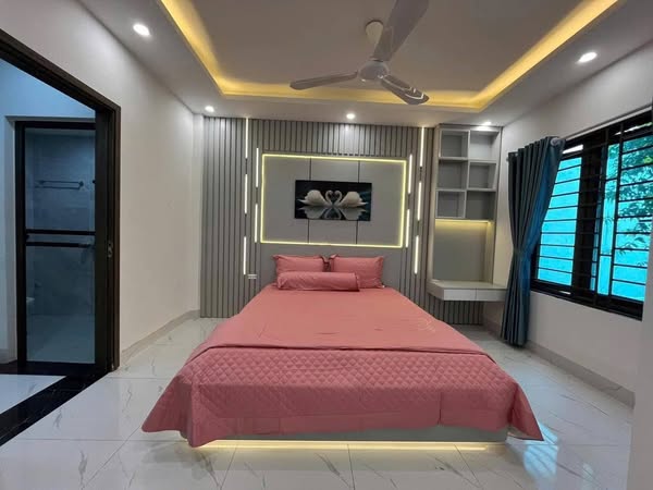 BÁN NHÀ 4 TẦNG, HẺM XE HƠI 4m THÔNG, NGAY BỘ CÔNG AN Q1, 4x12m, GIÁ 14.5 TỶ - Ảnh 2