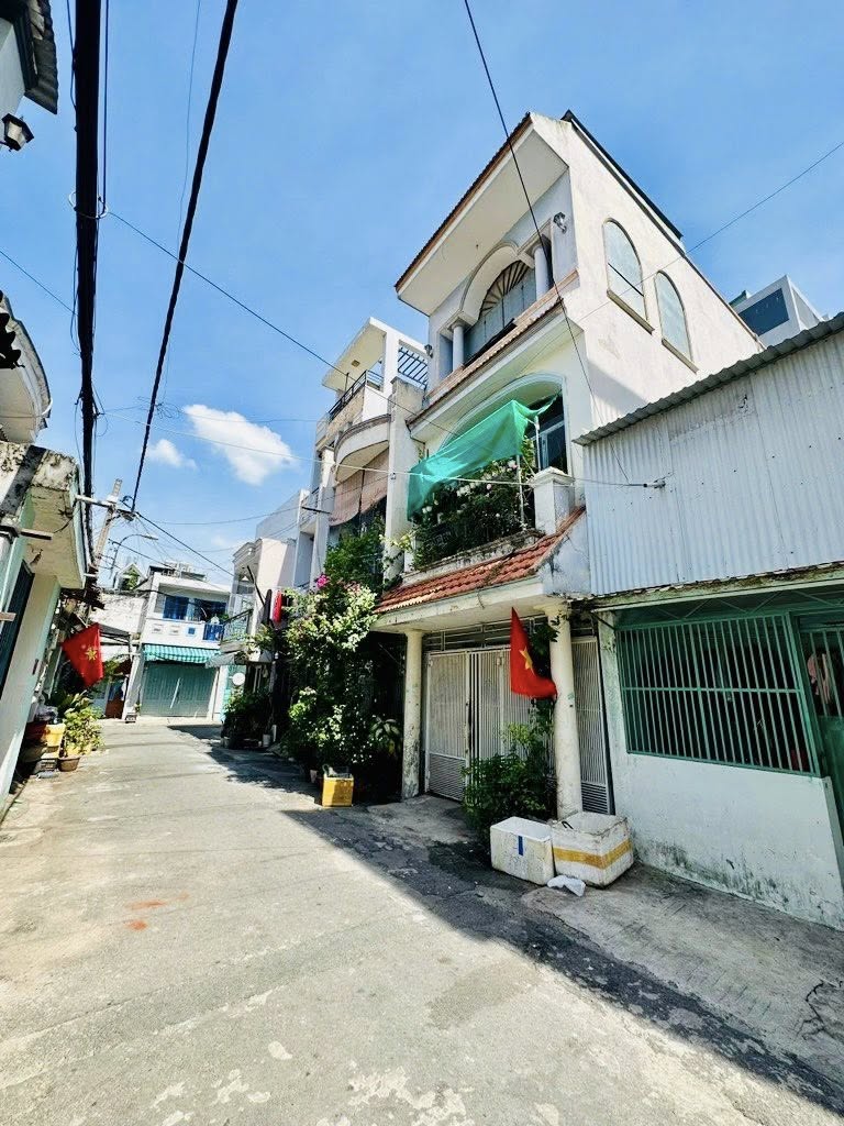 GẦN AEON - CHỢ TÂN HƯƠNG - HXH TRÁNH THÔNG  -  50M  - 3 TẦNG NHỈNH 5 TỶ - Ảnh 2