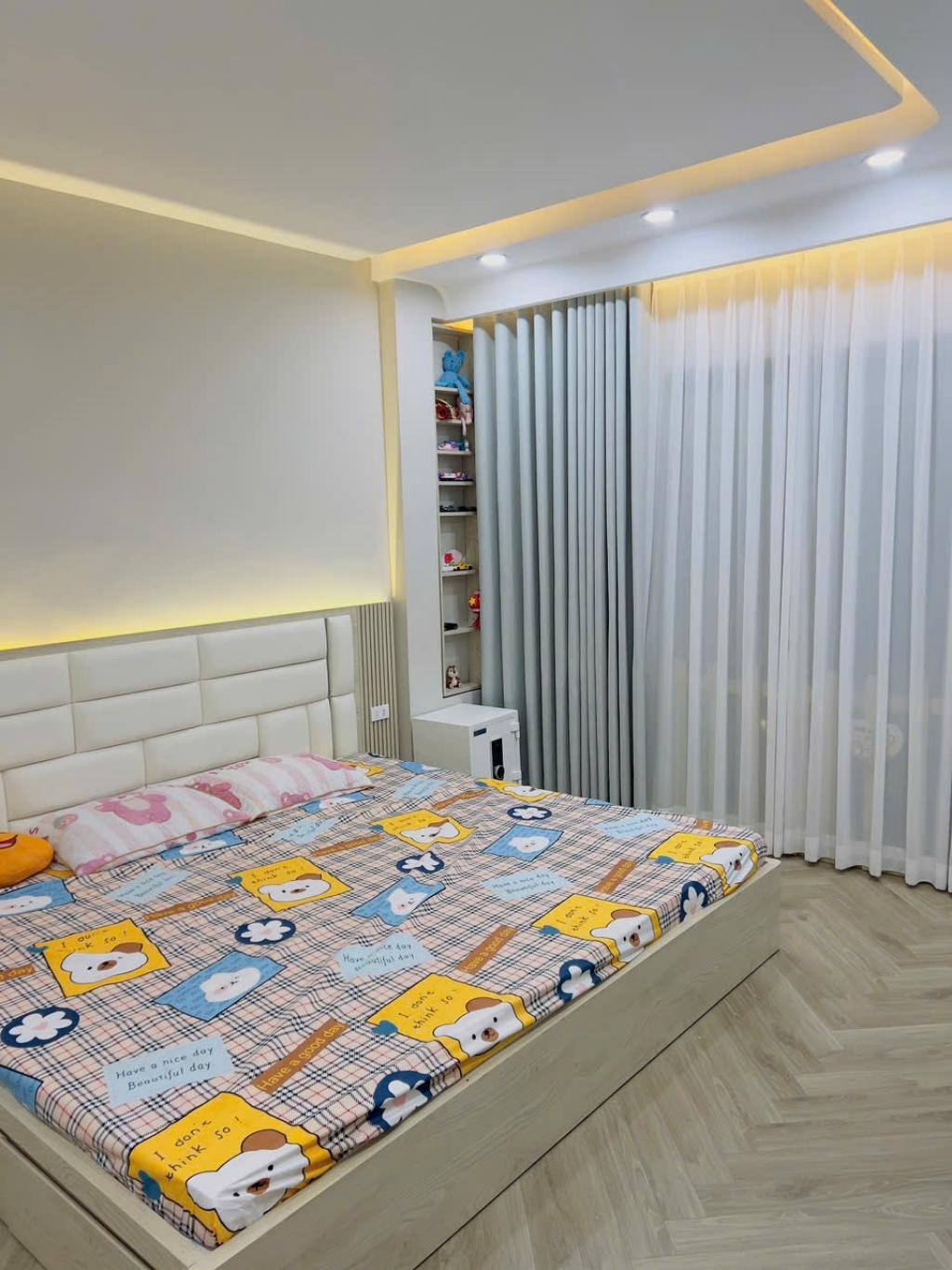HIẾM NHÀ NGUYỄN LÂN-PHÂN LÔ-Ô TÔ-GẦN HỒ- 43M-5T GIÁ 7,45 TỶ - Ảnh 3