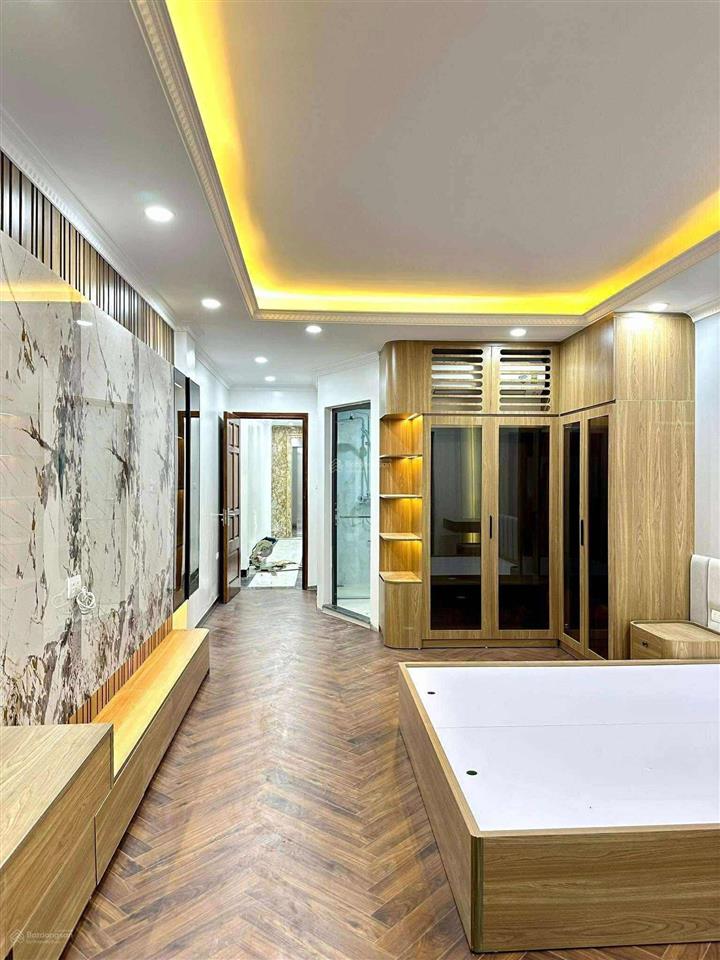 Bán Nhà HOÀNG VĂN THÁI Phân Lô Quân Đội - Ngõ Ô TÔ Tránh,Thang máy - Ảnh 1