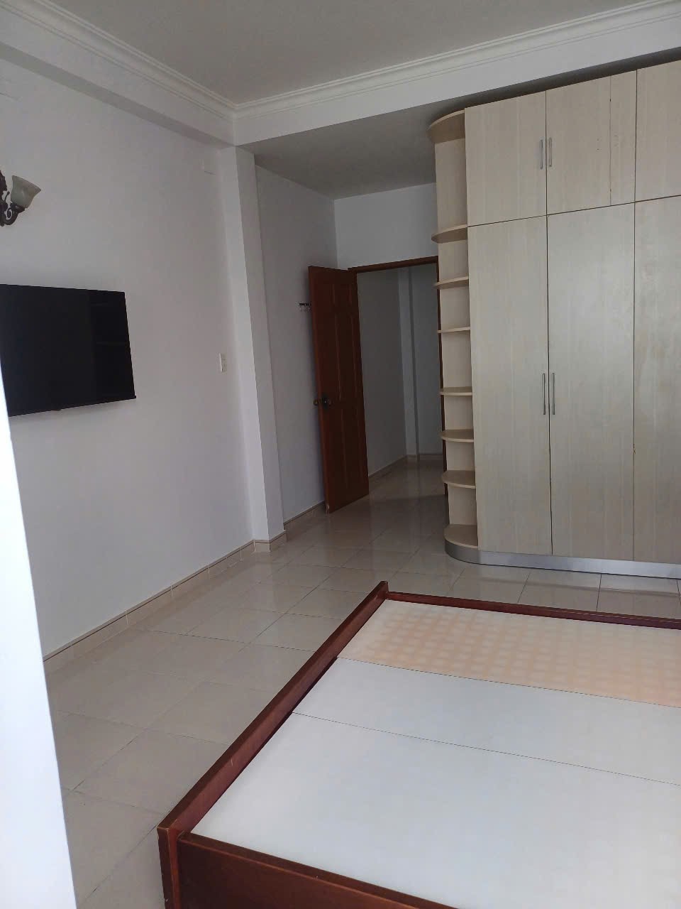 NHÀ ĐẸP LÊ VĂN THỌ - GẦN CV LÀNG HOA GV - HXH - DT 45M²- 3 TẦNG LẦU CHỈ 4.X TỶ - Ảnh 6