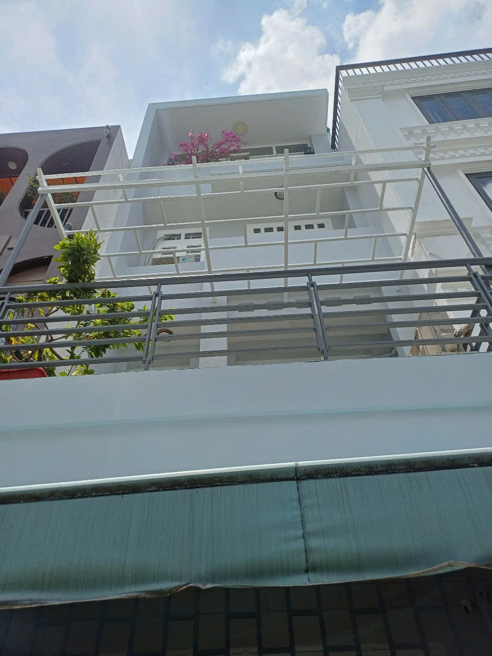 NHÀ ĐẸP LÊ VĂN THỌ - GẦN CV LÀNG HOA GV - HXH - DT 45M²- 3 TẦNG LẦU CHỈ 4.X TỶ - Ảnh chính