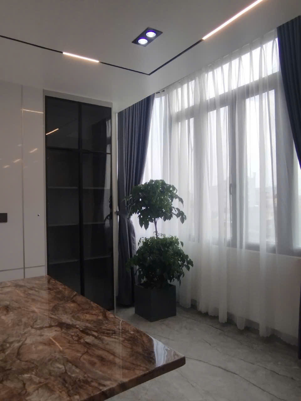 Duy nhất tại Ngọc Lâm - 8 tầng thang máy view cầu Chương Dương, Long Biên - 40m2 chỉ hơn 10 tỷ - Ảnh 2