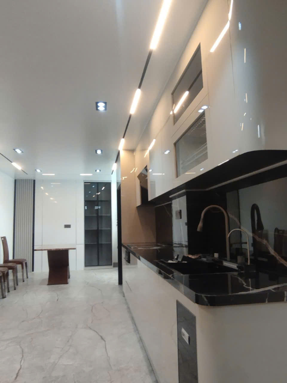 Duy nhất tại Ngọc Lâm - 8 tầng thang máy view cầu Chương Dương, Long Biên - 40m2 chỉ hơn 10 tỷ - Ảnh 3