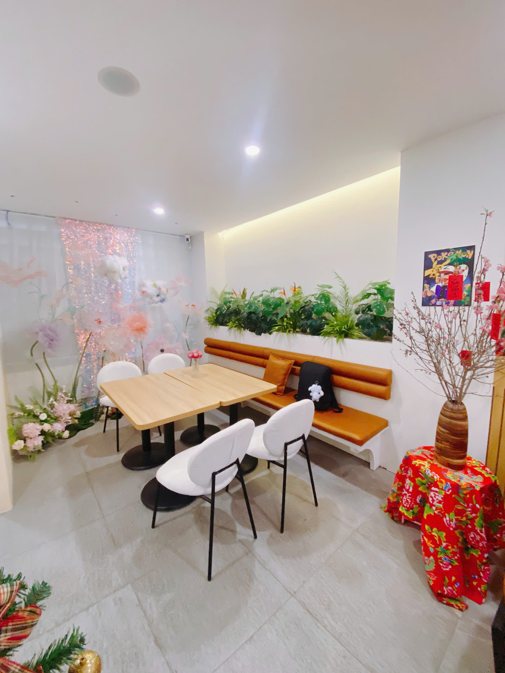 CHÍNH CHỦ CẦN SANG NHƯỢNG QUÁN CAFE - PHỐ ĐI BỘ TRỊNH CÔNG SƠN- TÂY HỒ - HÀ NỘI - Ảnh 1