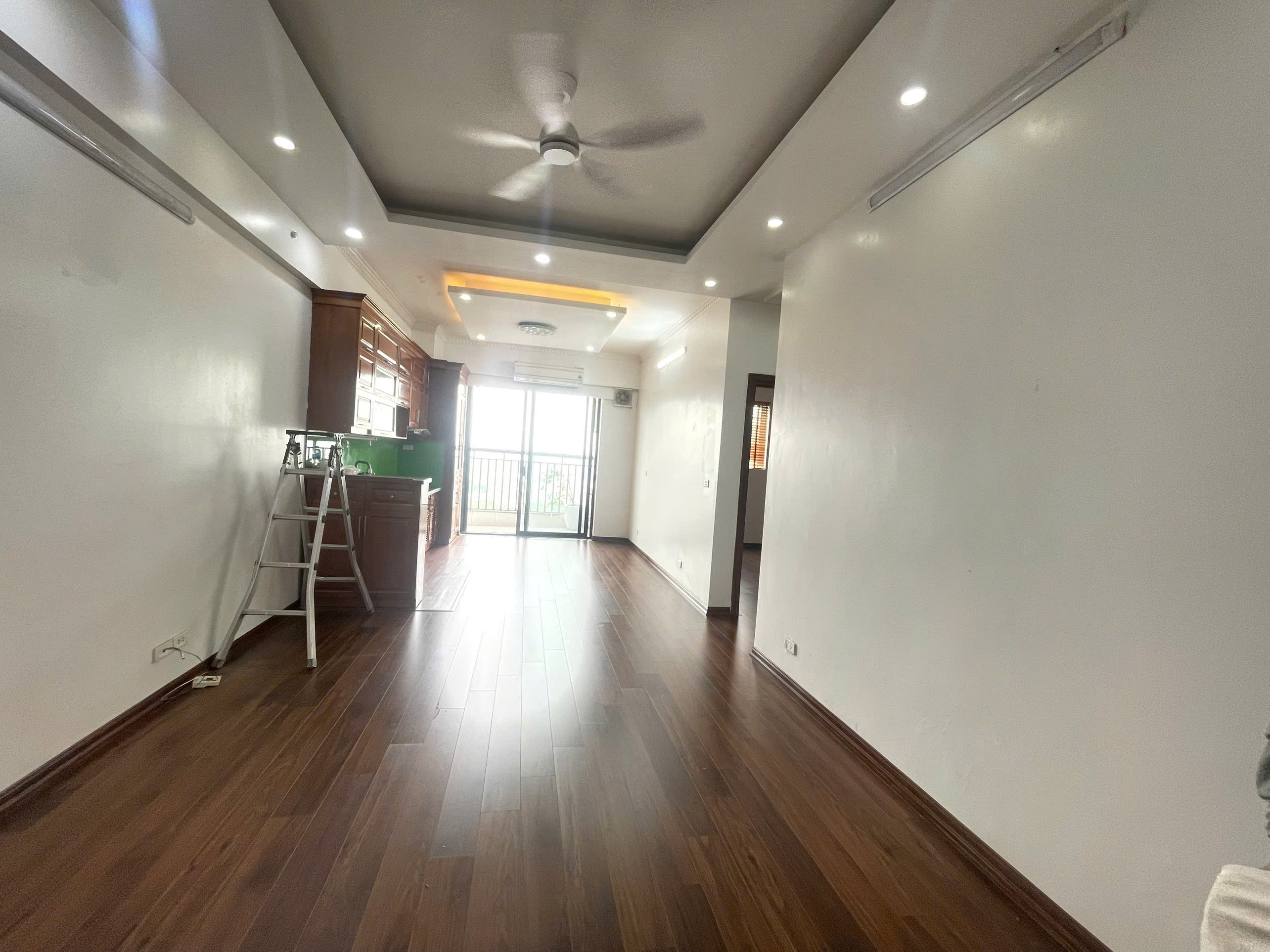 CHÍNH CHỦ CẦN CHO THUÊ CĂN HỘ ĐẸP - GIÁ TỐT - Vị Trí Tại Chung Cư Intracom 2 Cầu Diễn - Ảnh chính