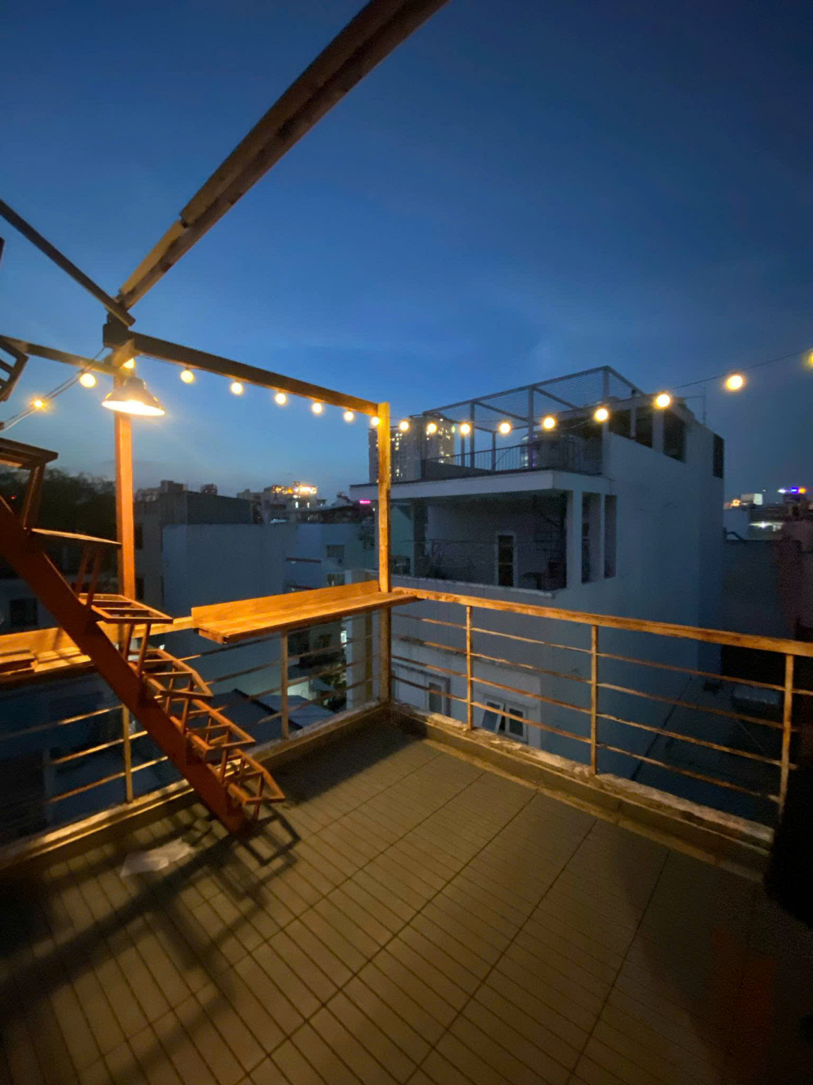 PHÒNG TRỌ GIÁ SINH VIÊN CHO THUÊ - FULL NỘI THẤT - QUẬN 3 - 20m2 - Ảnh 2