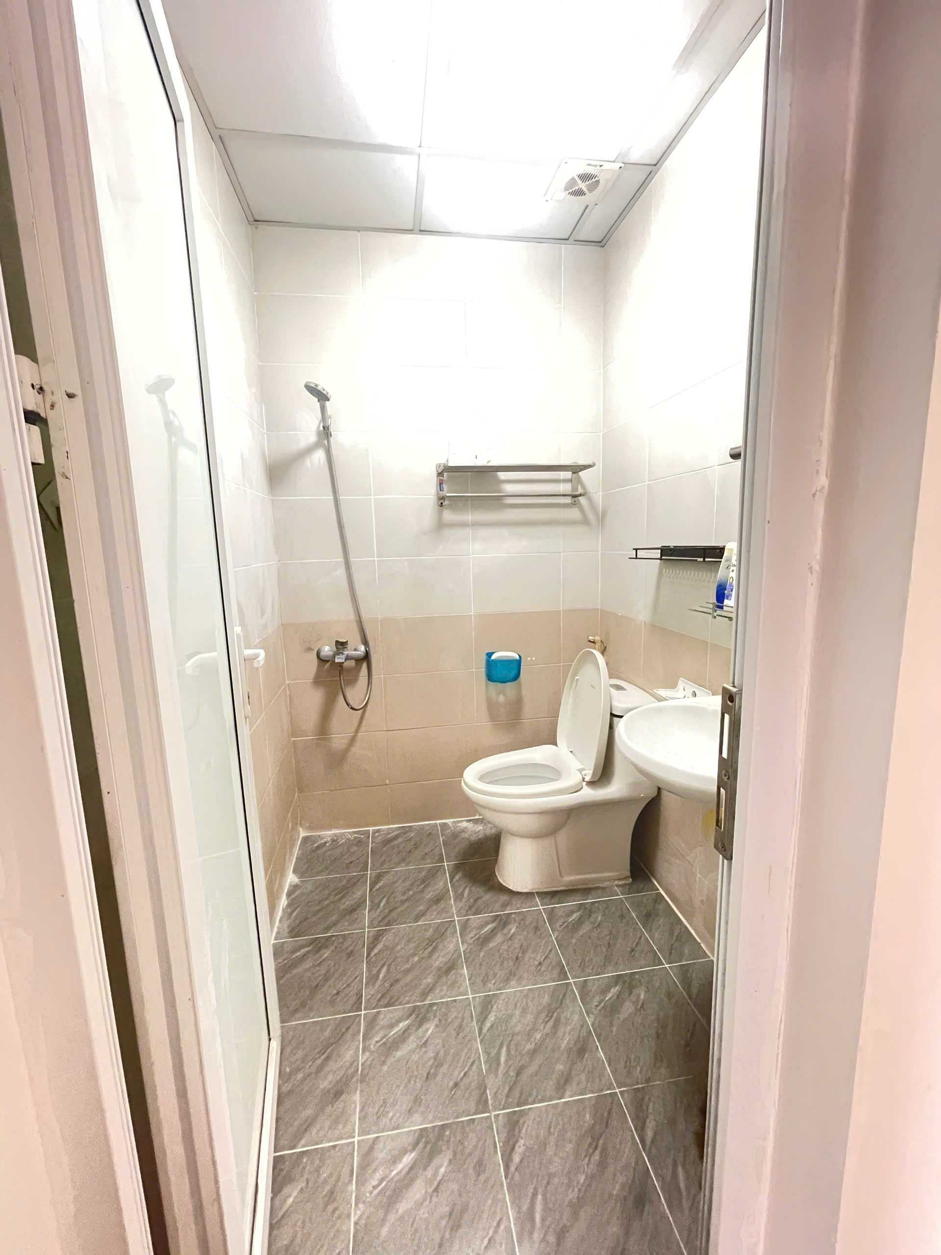 CHÍNH CHỦ CẦN CHO THUÊ CĂN HỘ ĐẸP - GIÁ TỐT - Vị Trí Tại Chung Cư Intracom 2 Cầu Diễn, TPHN - Ảnh 3