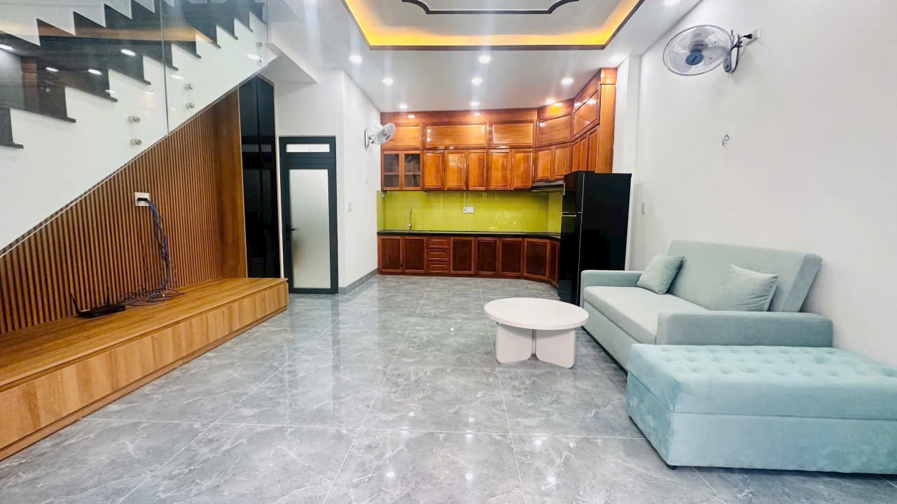 👉Cần Bán Nhà Đẹp Mới 100% Hẻm Bắc Sơn, Đầy Đủ Nội Thất, đi bộ ra bãi tắm Hòn Chồng - Ảnh chính