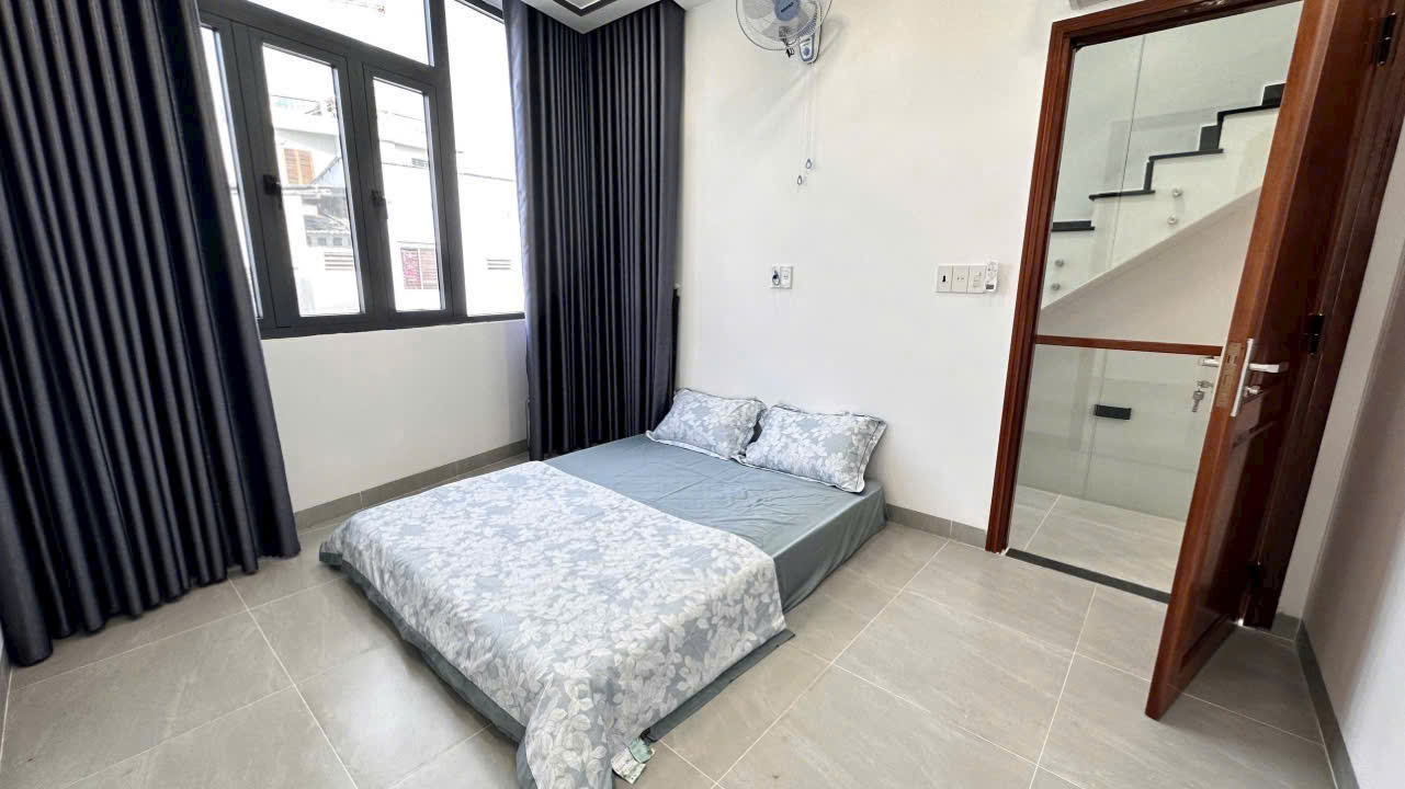 👉Cần Bán Nhà Đẹp Mới 100% Hẻm Bắc Sơn, Đầy Đủ Nội Thất, đi bộ ra bãi tắm Hòn Chồng - Ảnh 4