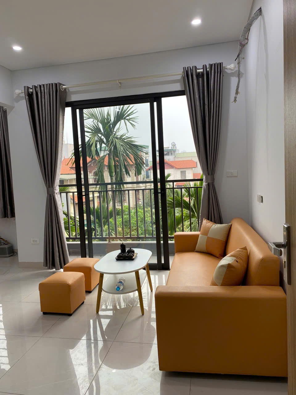 CHO THUÊ 1 PHÒNG STUDIO <br>NGỌC THỤY – ĐẦY ĐỦ TIỆN NGHI – VÀO Ở NGAY<br><br>📍 - Ảnh chính