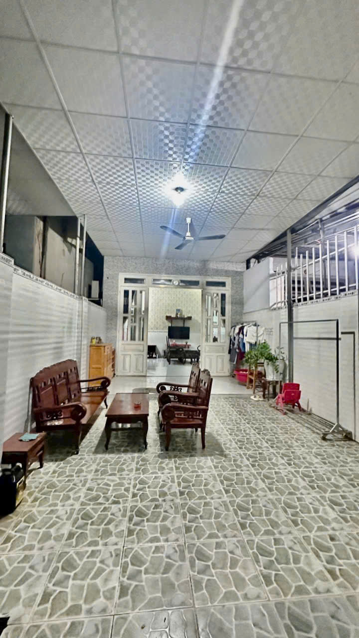 Nhà đẹp kp2 Trảng Dài gần chợ Phú Thọ, SR, TC, đường nhựa 6m thông, chỉ 2,8 tỷ - Ảnh 1