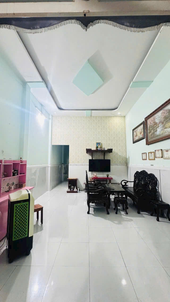 Nhà đẹp kp2 Trảng Dài gần chợ Phú Thọ, SR, TC, đường nhựa 6m thông, chỉ 2,8 tỷ - Ảnh 2