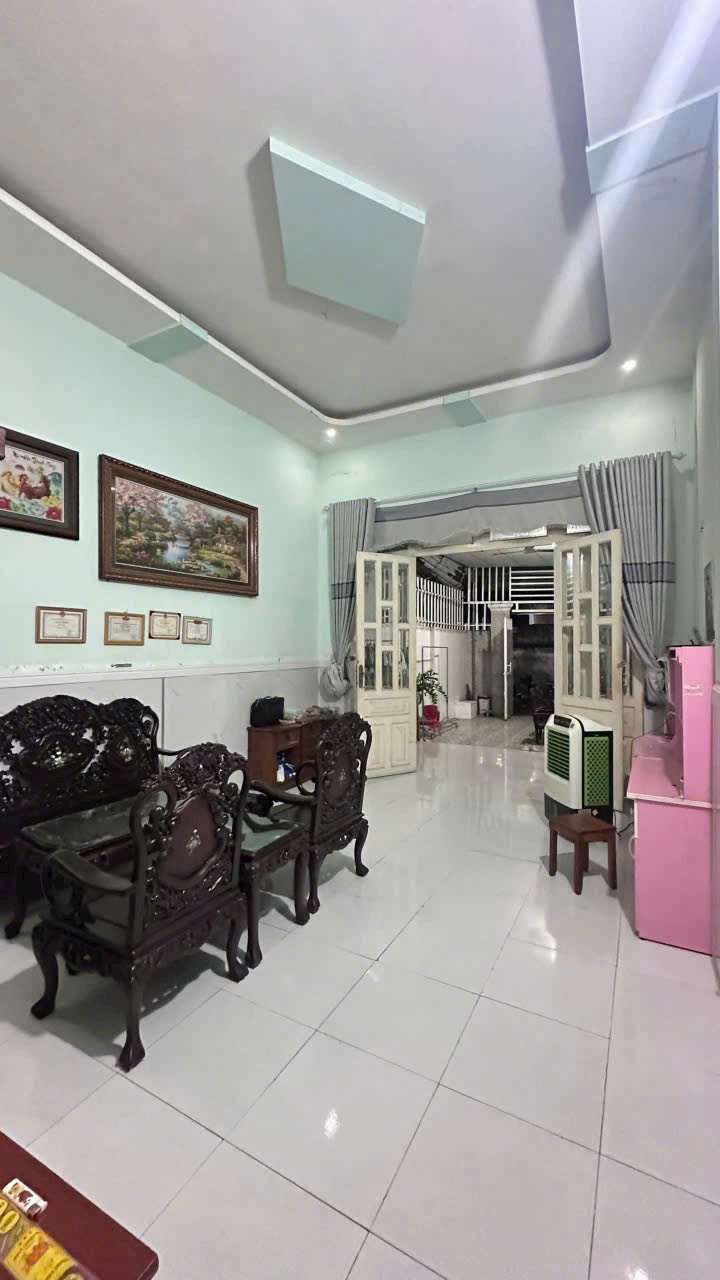 Nhà đẹp kp2 Trảng Dài gần chợ Phú Thọ, SR, TC, đường nhựa 6m thông, chỉ 2,8 tỷ - Ảnh 3