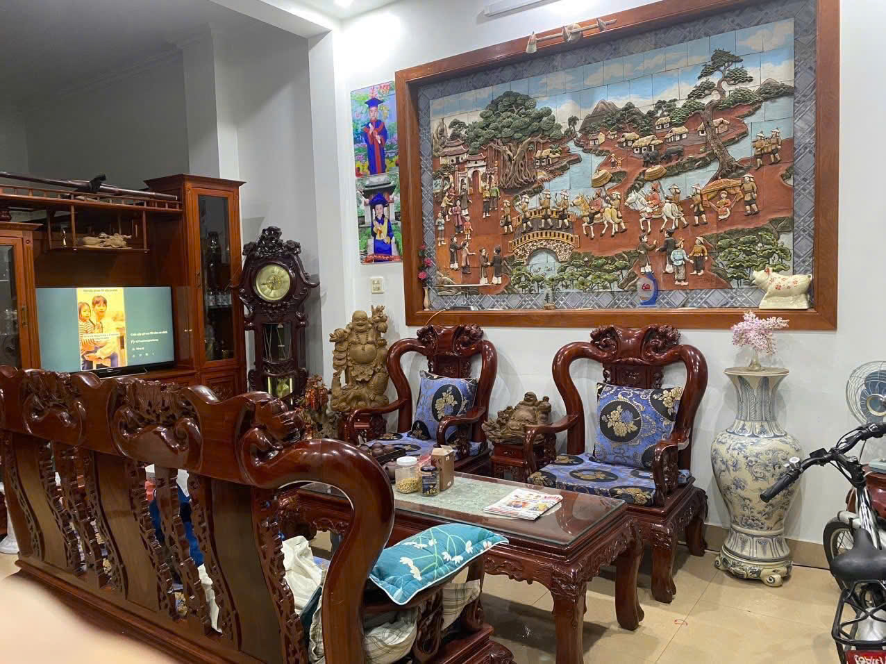 Bán nhà phố Cô Đông TP Hải Dương – mặt tiền 6m, ô tô đỗ cửa, nhà 3 tầng kiên cố - Ảnh chính