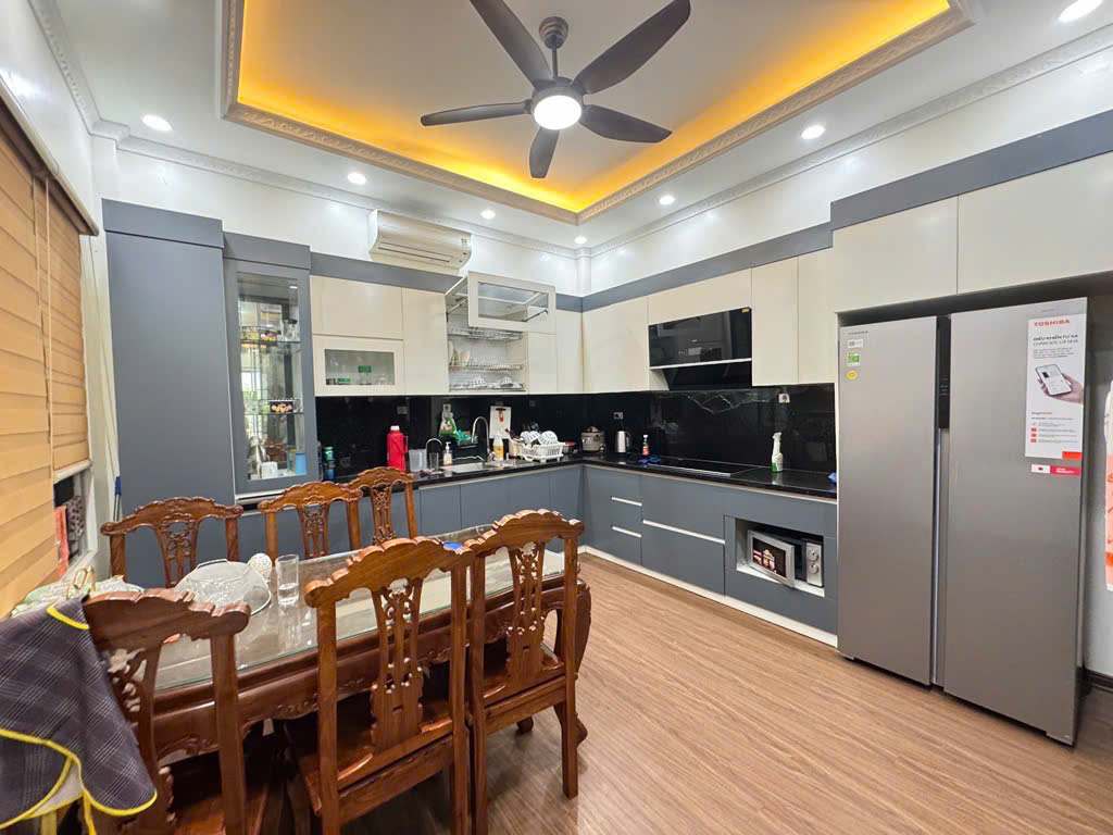 BÁN NHÀ ĐẸP TRUNG TÂM BỒ ĐỀ 55M, 5T, MT4M, LÔ GÓC, GARA, THANG MÁY, FULL NỘI THẤT NHẬP. - Ảnh 5