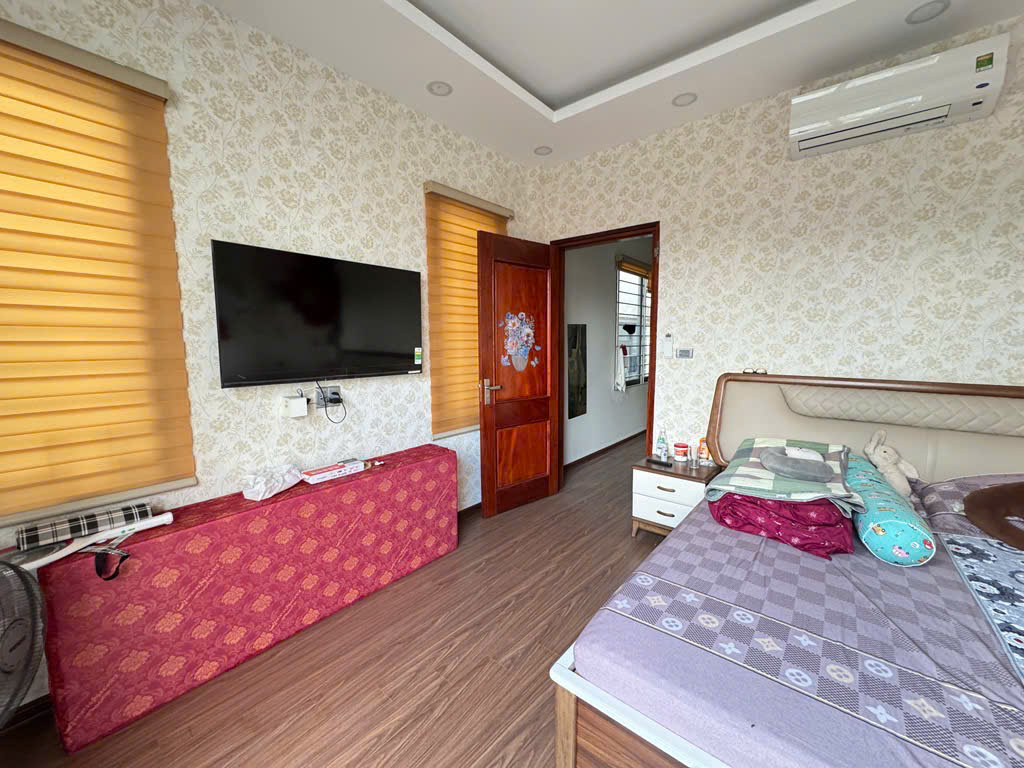 BÁN NHÀ ĐẸP TRUNG TÂM LÂM HẠ 55M, 5T, MT4M, LÔ GÓC, GARA, THANG MÁY, FULL NỘI THẤT NHẬP. - Ảnh chính