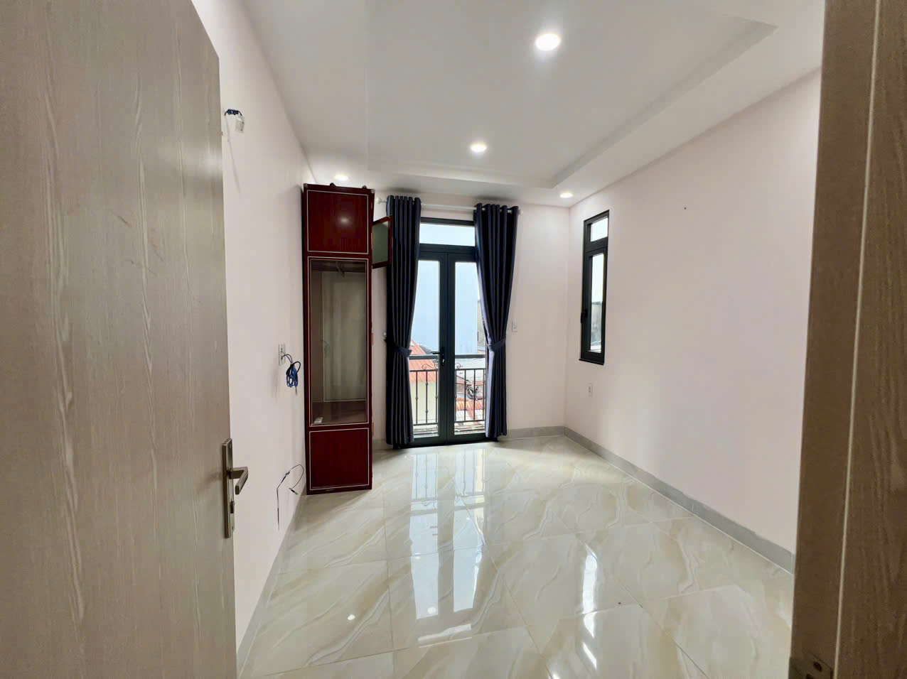 NHÀ VỊ TRÍ ĐẸP - GIÁ TỐT - Chính Chủ Bán Nhà Tại Đường Nhiêu Tứ, Phường 7, Phú Nhuận, Hồ Chí Minh - Ảnh 2