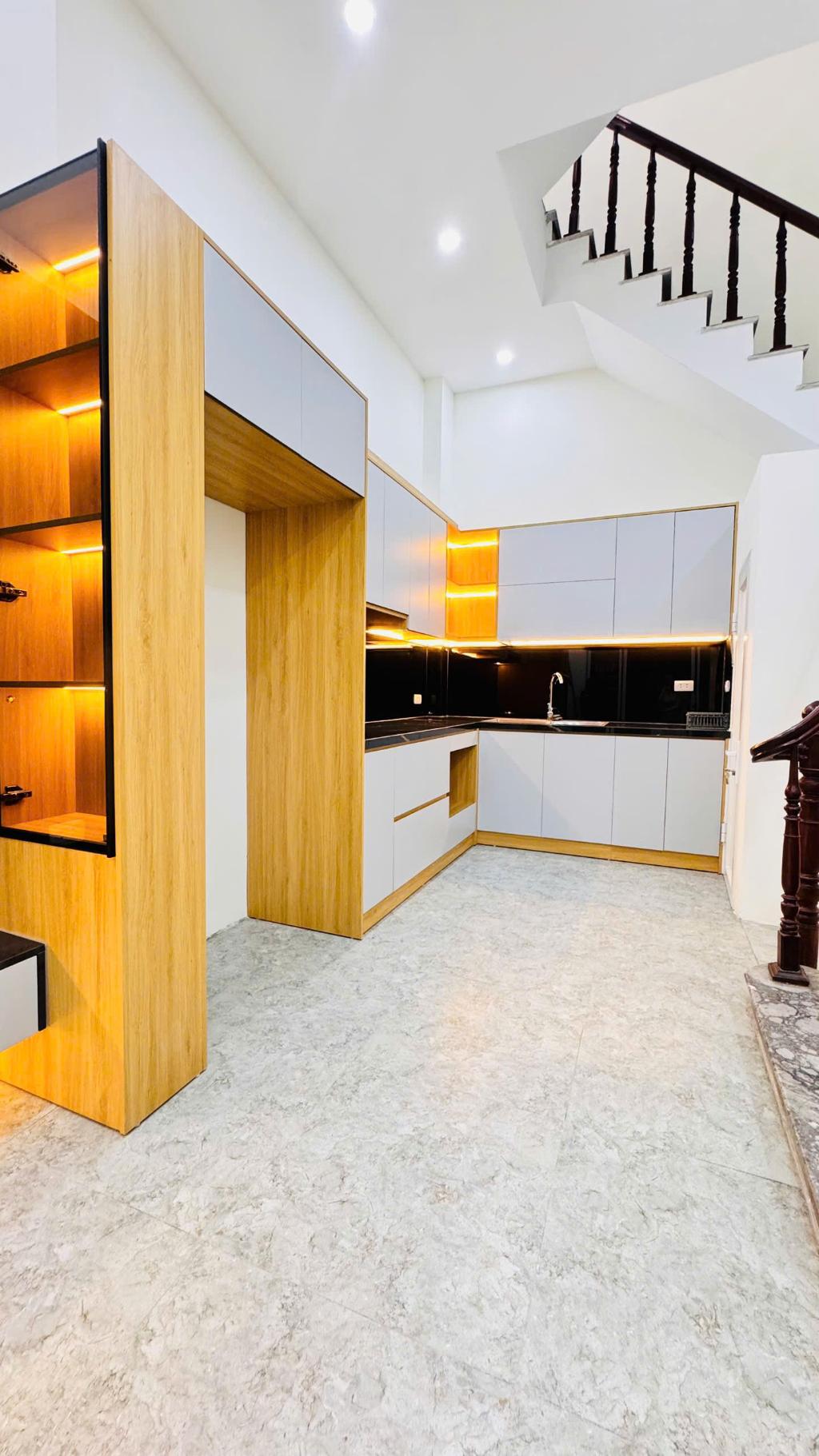 KHUÔN VÀNG THƯỚC NGỌC – NHÀ MỚI VUÔNG NHƯ TỜ LỤA – FULL NỘI THẤT – GẦN HỒ – Ở SƯỚNG – BÁN CÀNG LÃI! - Ảnh 3