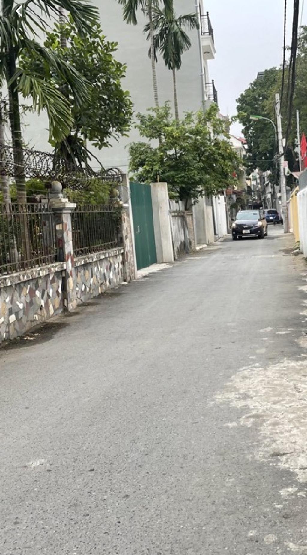 GẤP GẤP - NHÀ MỚI TINH - THANG MÁY - GARA OTO - MẶT ĐƯỜNG 4.5m - KHU VIP NGỌC THUỴ - FULL NỘI THẤT - Ảnh 1