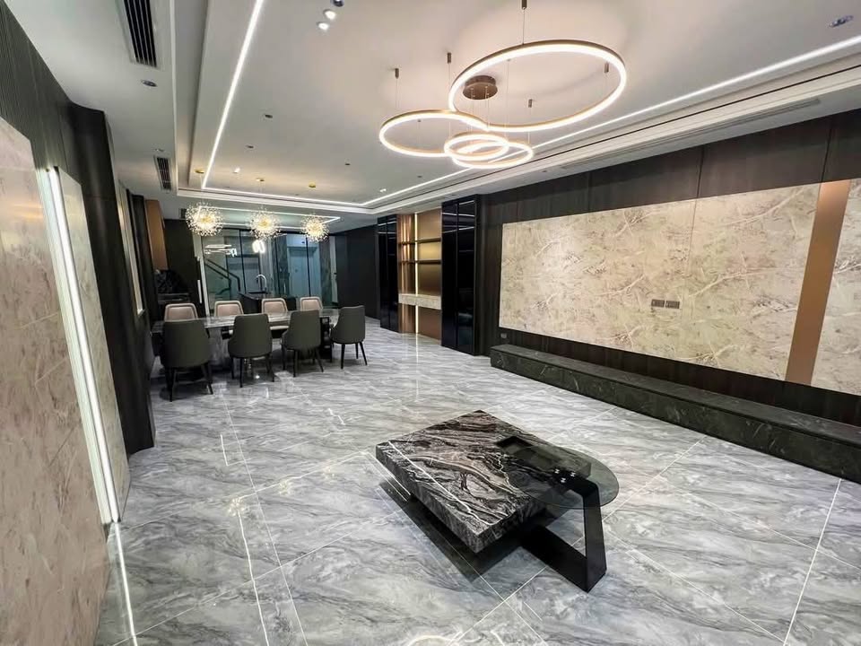 BÁN GẤP NHÀ PHỐ NGUYỄN XIỂN, Ô TÔ KINH DOANH_DT 80M2, 7TẦNG, MT 5M, 22.5TỶ - Ảnh 1