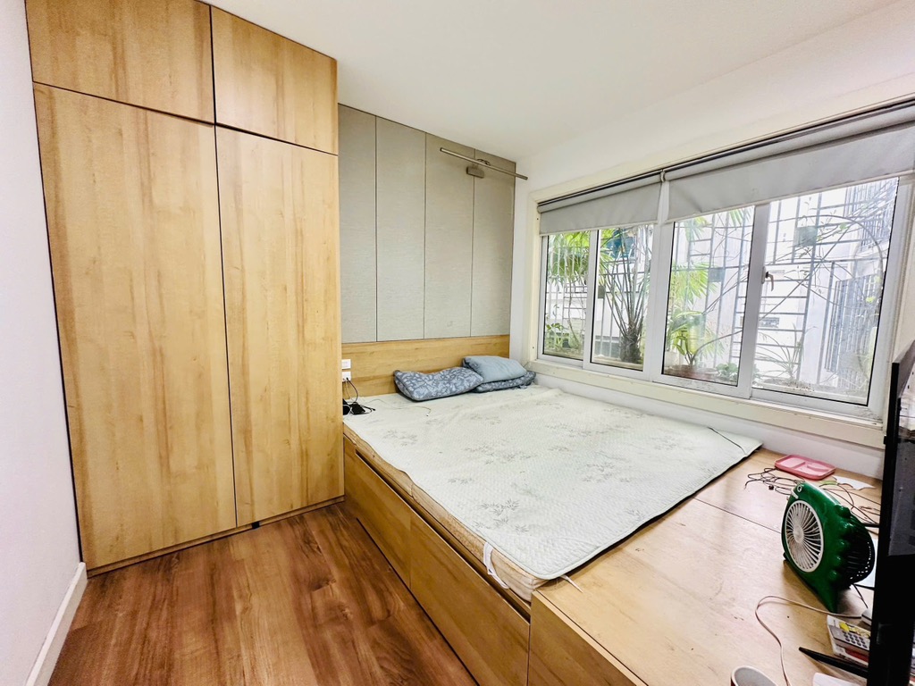 Bán nhà Trần Thái Tông, Cầu Giấy, lô góc, 2 thoáng, 38m2, 5 tầng, Mt 5.6m, chỉ 9.8 tỷ - Ảnh 2