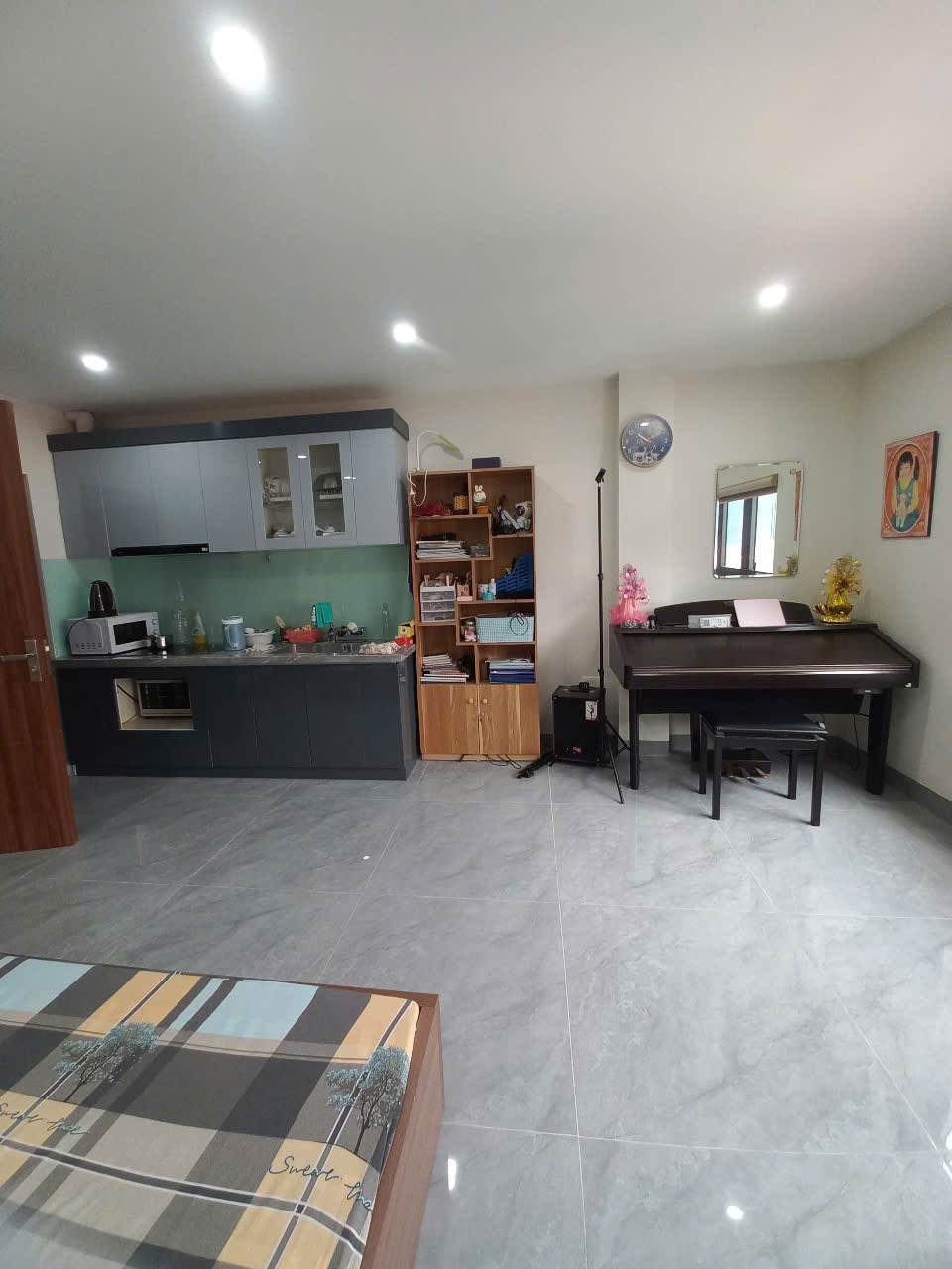 CHO THUÊ NHÀ TẦNG 5 - FULL ĐỒ - THANG MÁY - KHU ĐÀO TẤN, BA ĐÌNH - Ảnh chính