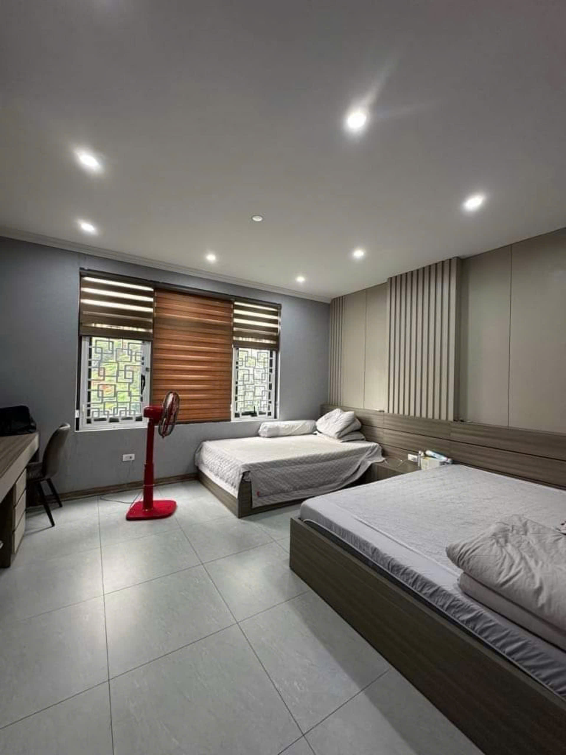 BÁN NHÀ ĐẸP XUÂN LA, PHÂN LÔ, ÔTÔ TRÁNH, VỈA HÈ KINH DOANH, 51M2 GIÁ 16 TỶ - Ảnh 1