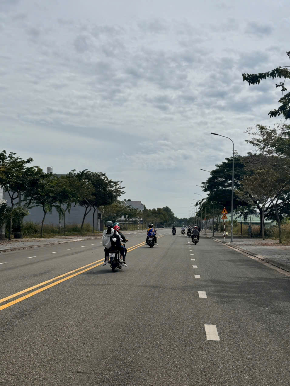 Bán lô đất mặt tiền đường Hoàng Hoa Thám, P. Long Tâm, TP Bà Rịa - Ảnh 1