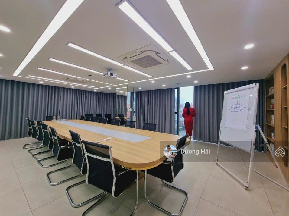 Bán nhà Phố Duy Tân - Cầu Giấy - 65m2 * 8 tầng Thang máy Hai thoáng Vỉa hè rộng KD VP - Ảnh 2