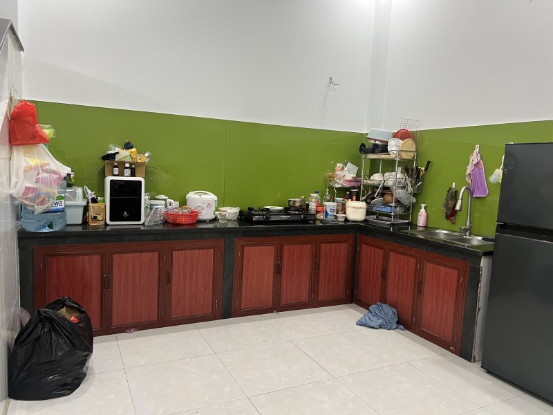 Bán nhà 100m2 1 Trệt 1 Lầu Dĩ An,đường nhựa 2 xe hơi,gần ĐHQG TPHCM - Ảnh 1