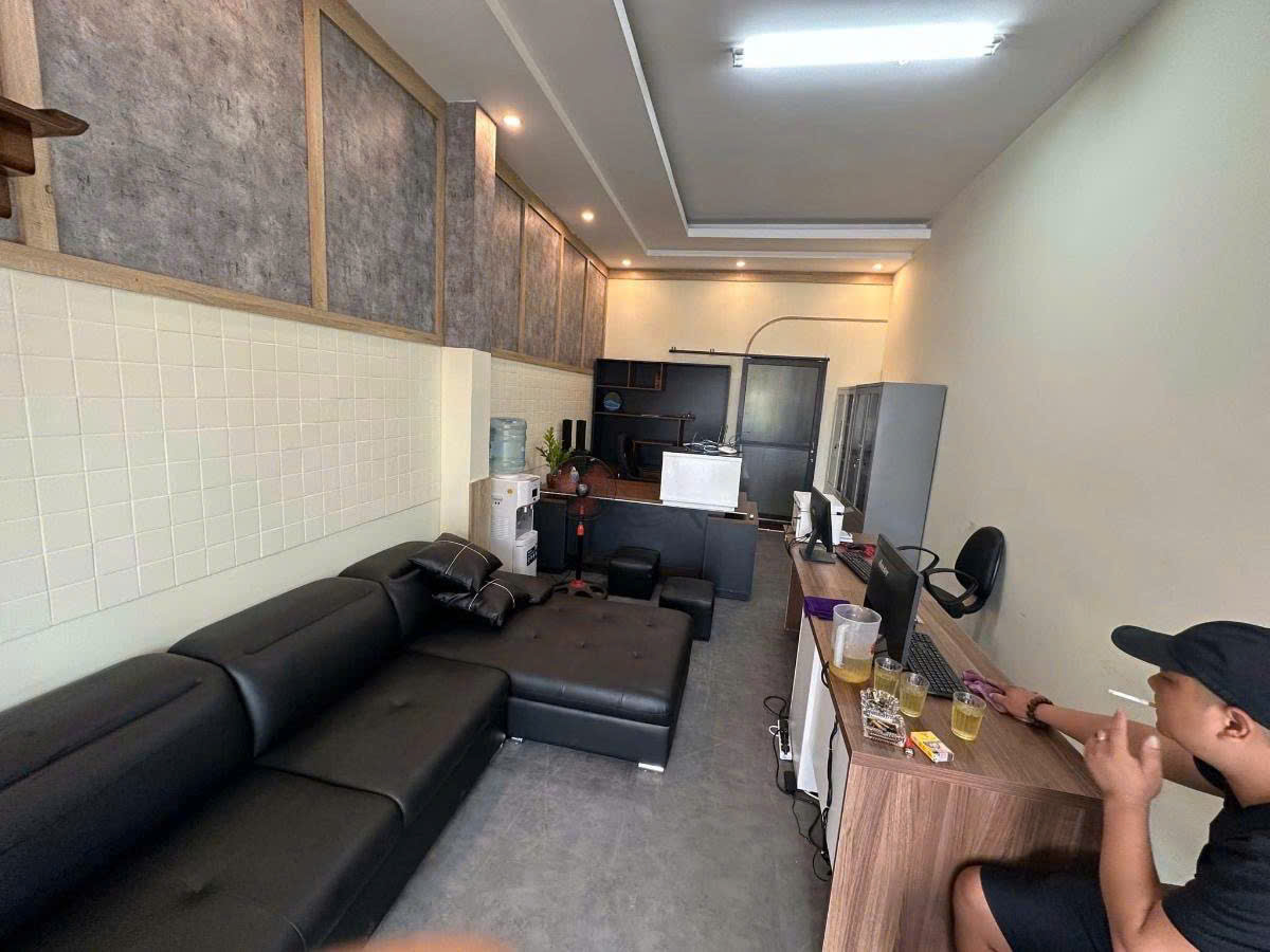 BÁN NHANH NHÀ MẶT PHỐ 6TẦNG - THANG MÁY - CẠNH NGÃ BA QL32, HOÀI ĐỨC - Ảnh 3