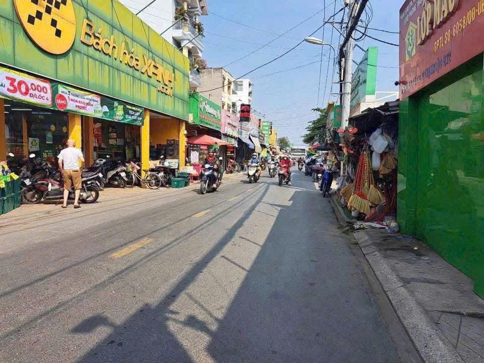 NHÀ (8x23) MT XUÂN THỚI THƯỢNG – HÓC MÔN  GẦN CHỢ ĐẦU MỐI CHỈ 9,9 TỶ - Ảnh 2