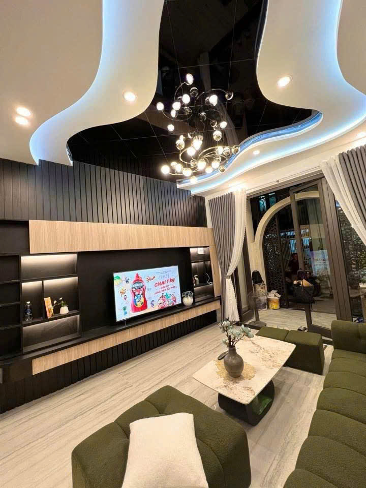 🏡 <br>"NHÀ 3 TẦNG ĐIỆN BIÊN PHỦ - THIẾT KẾ "CHILL" ĐỘC ĐÁO, NỘI THẤT CAO CẤP, CHỈ 4.7 TỶ!" 🌟 - Ảnh 1