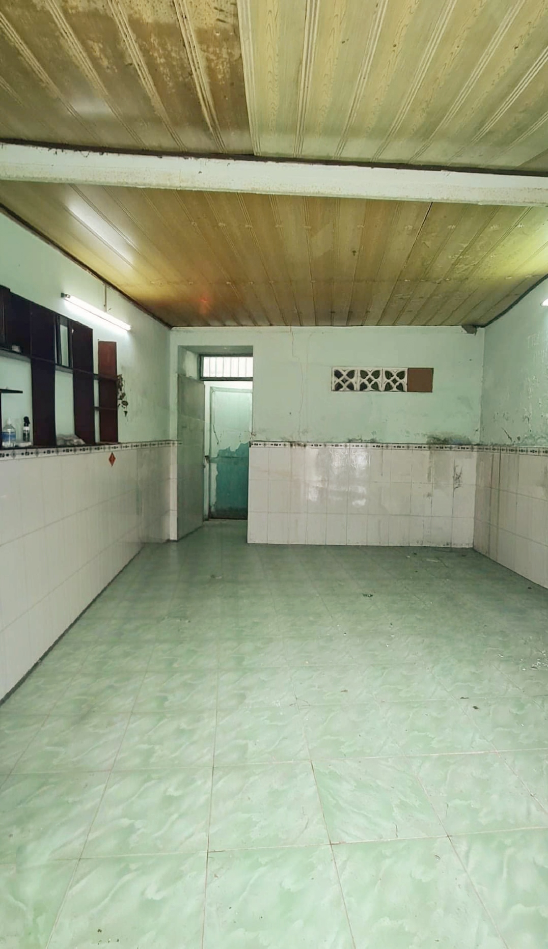 Bán nhà mặt tiền Mã Lò, diện tích to, ngang rộng giá đầu tư, chính chủ lâu đời - Ảnh 4