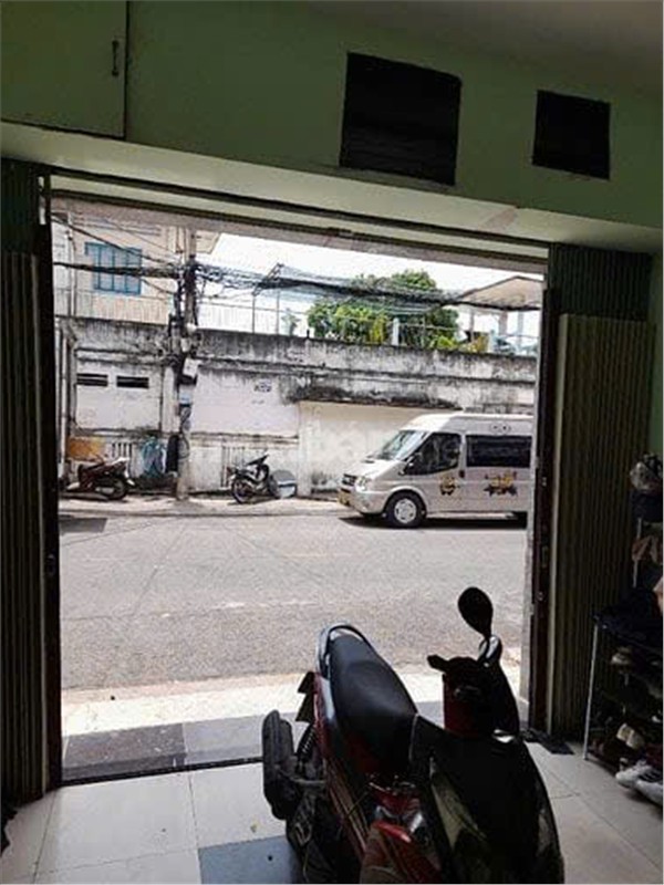 CHÍNH CHỦ CẦN BÁN NHANH Căn Nhà Mặt Tiền 4m, Hướng Đông Nam, Đường Rộng 16m Tại Quận Tân Bình, TP - Ảnh 2