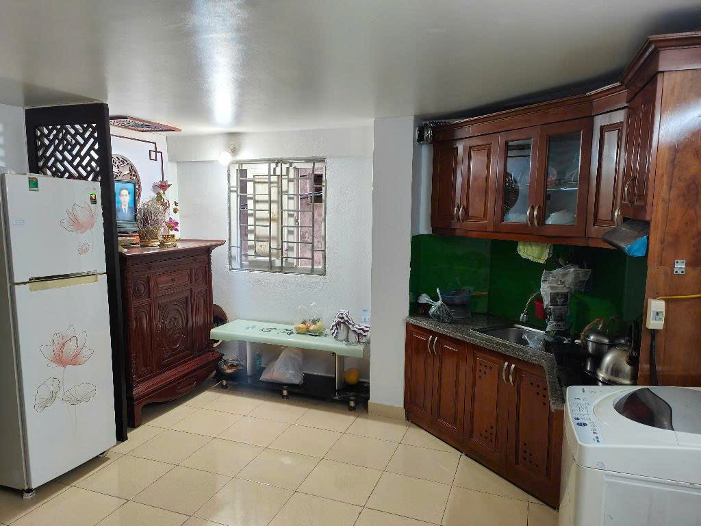 Cần bán căn hộ chung cư ở đường Hồ Tùng Mậu, 32m2 giá 1,6 tỷ - Ảnh chính