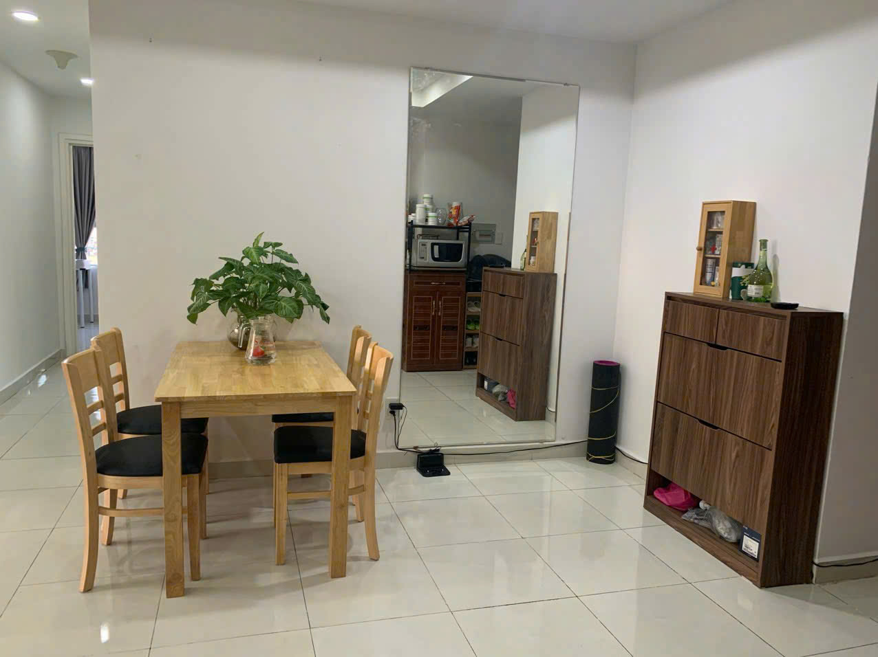 Bán căn hộ chung cư 3 phòng ngủ phường Phú Trung Quận Tân Phú - Ảnh chính