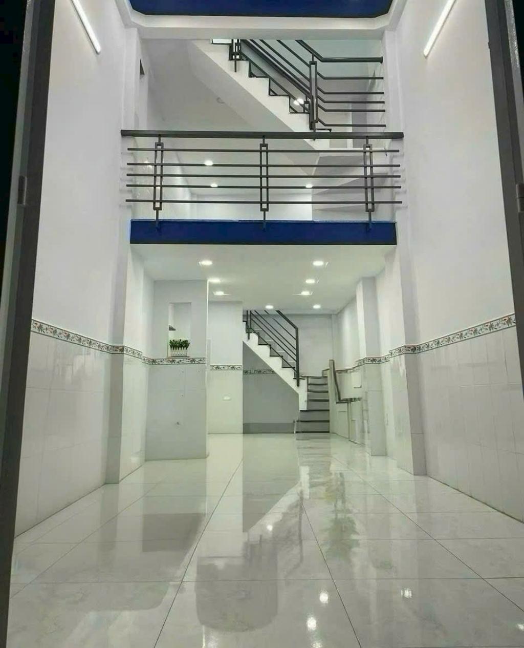 Bán nhà Đường số 3, gần Lê Văn Quới, giáp Tân Phú, 28m2 - 3x10 - 3 tầng, chỉ hơn 3 tỷ. - Ảnh 1