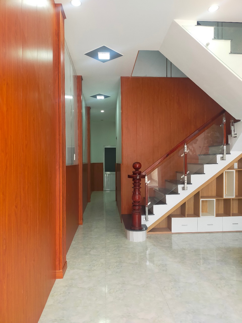 Bán gấp nhà đẹp đường Đinh Đức Thiện, Long An, 81M2, 1T1L, Giá 2,5 Tỷ - Ảnh 2