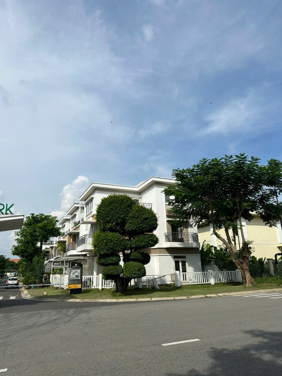 Cho thuê BT nhà thô-khu đô thị Lovera Park Khang Điền -Bình Chánh - Ảnh chính