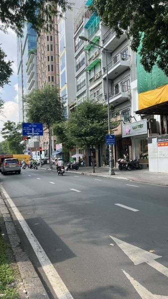 Cực vip. Bán nhà mặt tiền đường Phan Đăng Lưu, BT. DT 96m2 (6x16m), 7 tầng, HĐT 100tr/th. Giá 28 tỷ - Ảnh chính